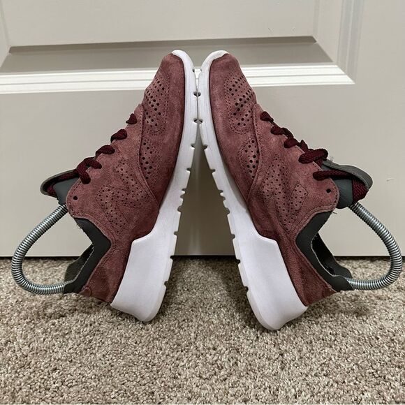 New Balance 1978 Burgundy and White Women’s Size 5.5 - Picture 6 of 9